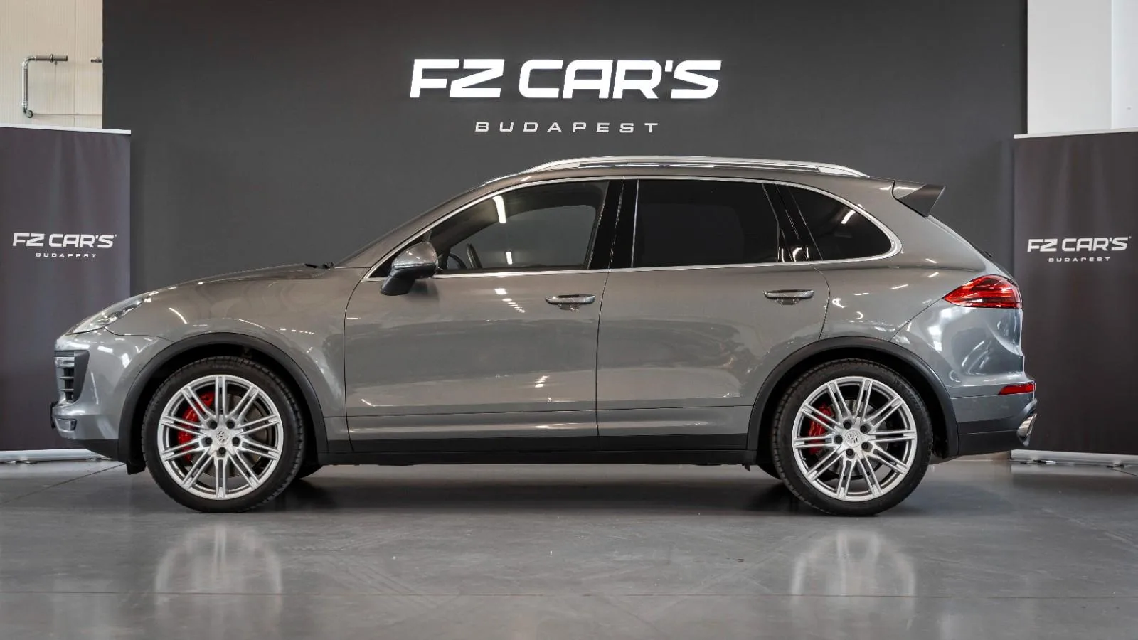 2015 Porsche Cayenne Turbo, 5/13