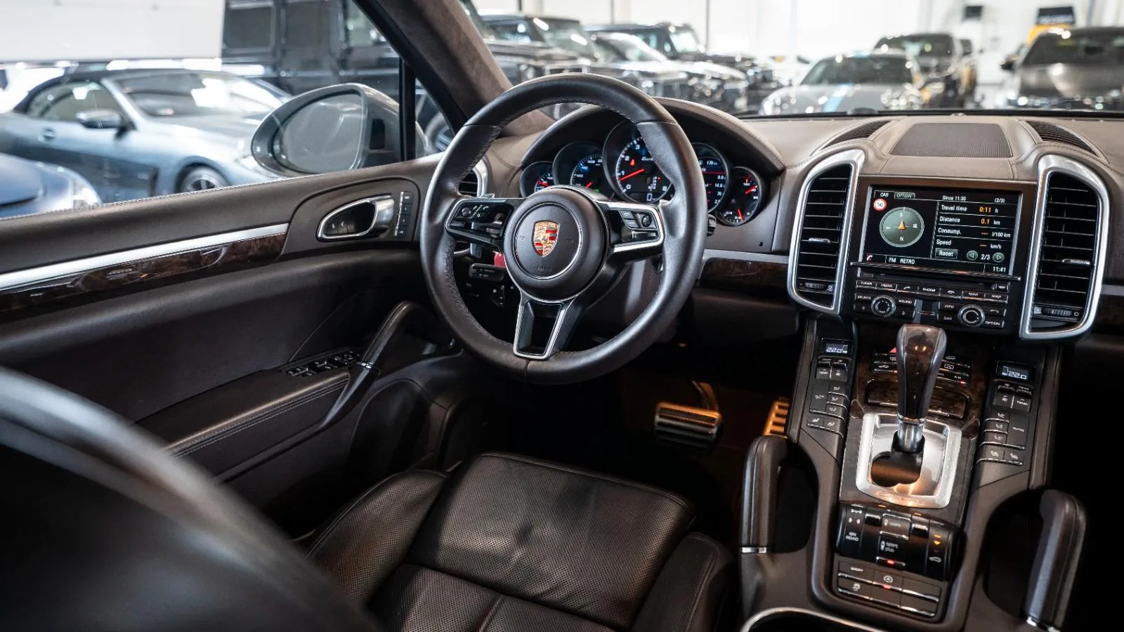 2015 Porsche Cayenne Turbo, 8/13