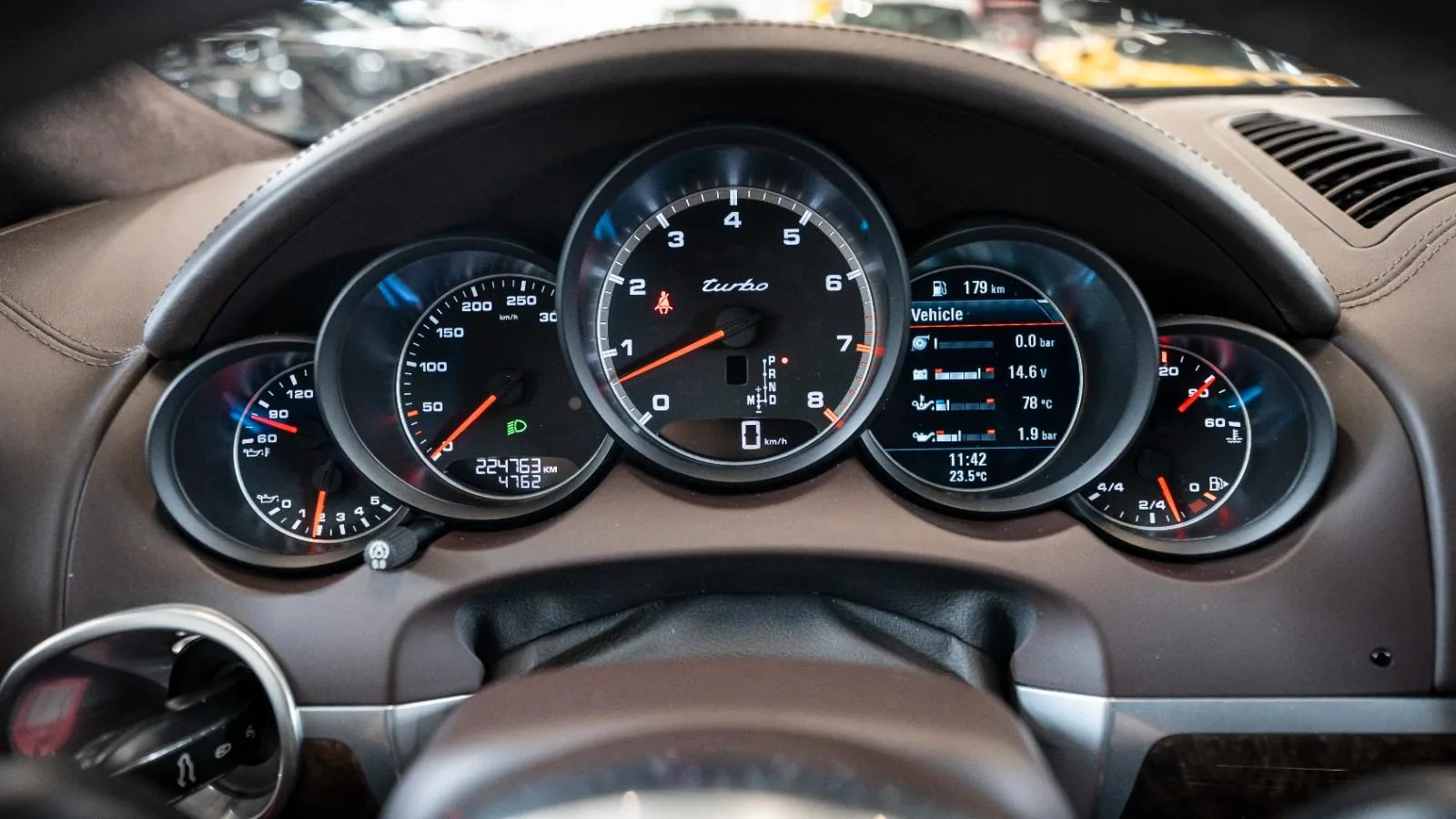 2015 Porsche Cayenne Turbo, 10/13