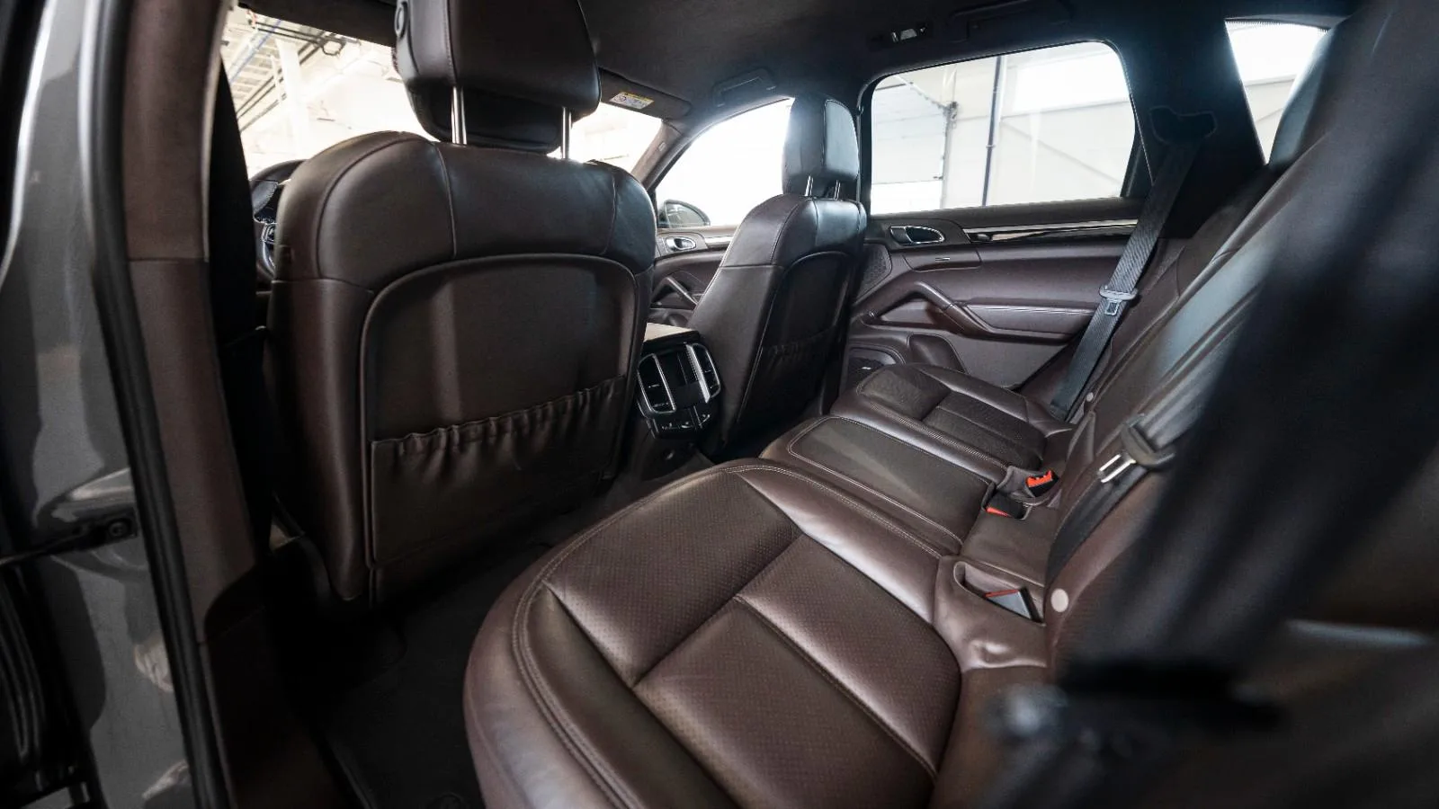 2015 Porsche Cayenne Turbo, 13/13