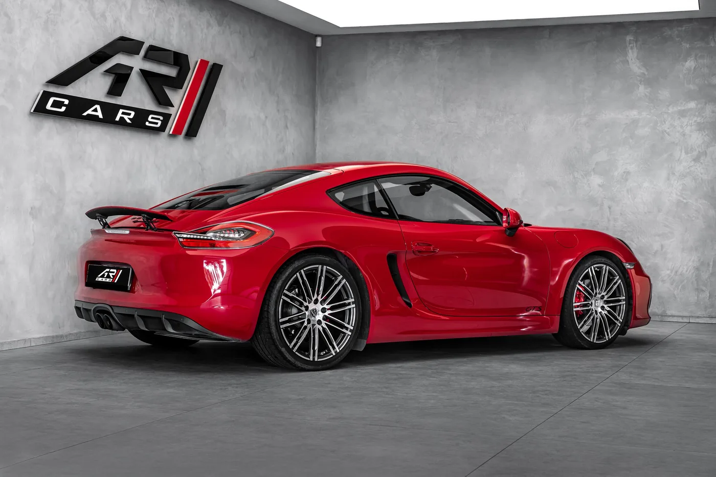 2015 Porsche Cayman GTS angeboten von einem Fachhändler in Ostrava, Tschechien, Foto 5 von 15