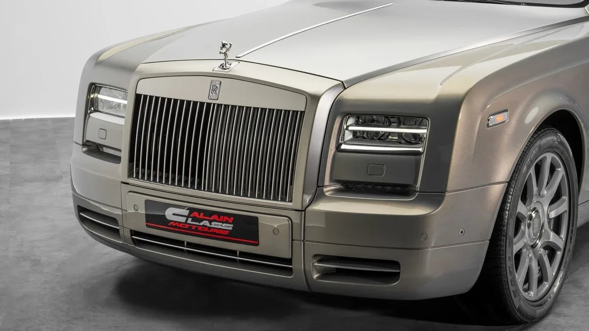 2015 Rolls-Royce Phantom Coupé One of One, 8/30