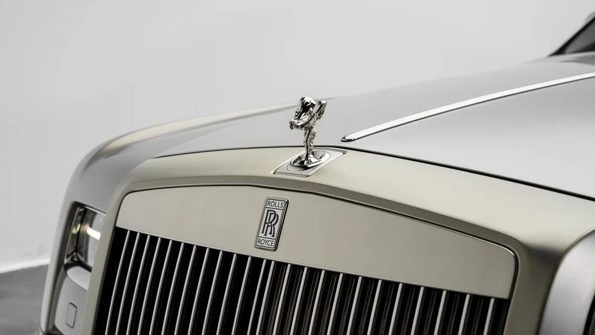 2015 Rolls-Royce Phantom Coupé One of One, 9/30