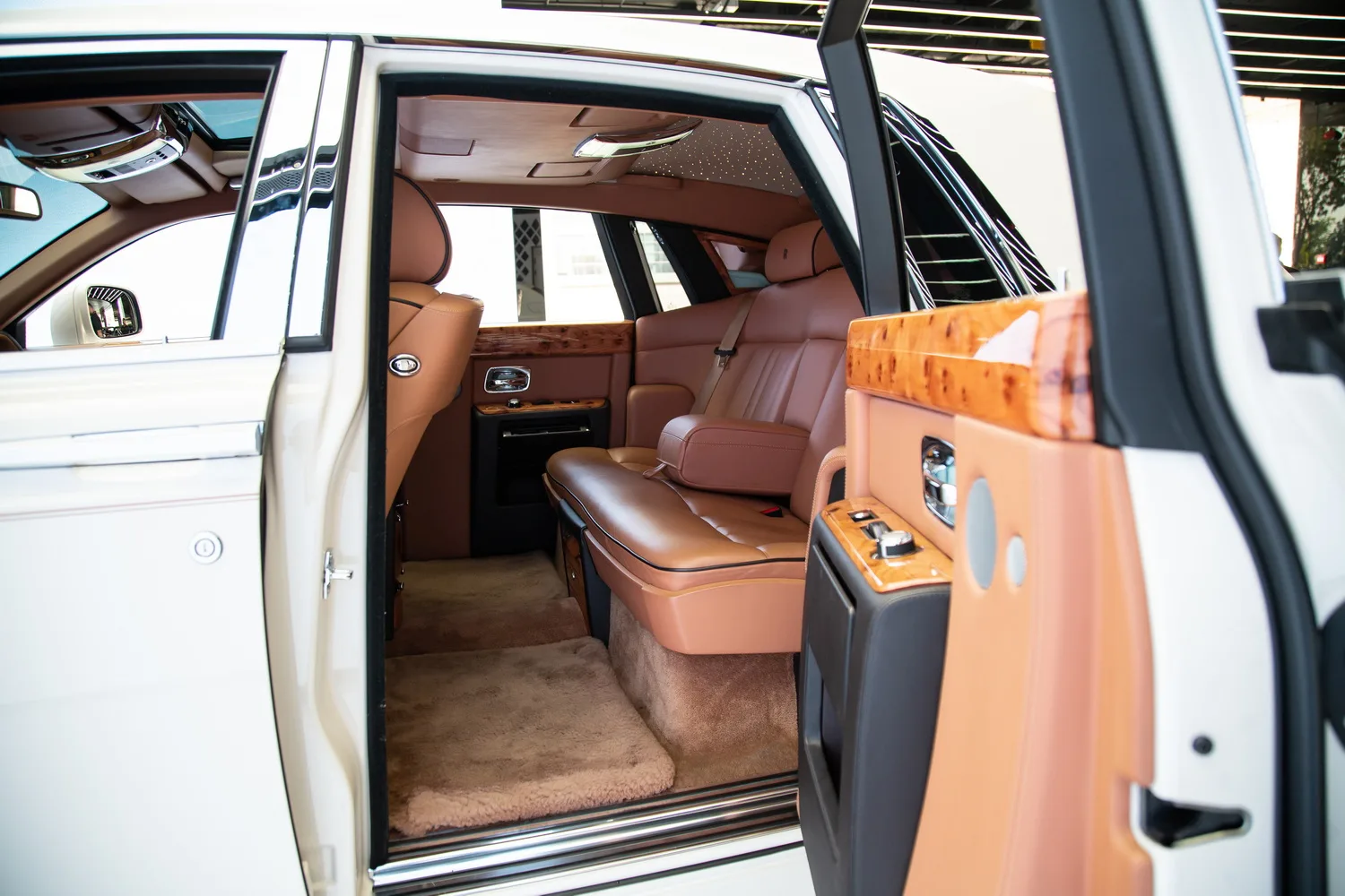 2015 Rolls-Royce Phantom VII, 9/14
