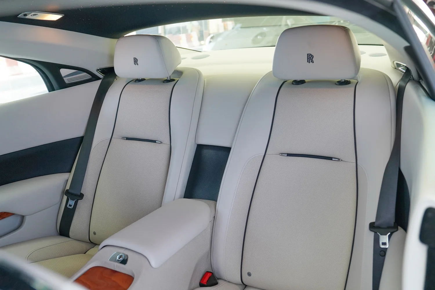 2015 Rolls-Royce Wraith, 9/14