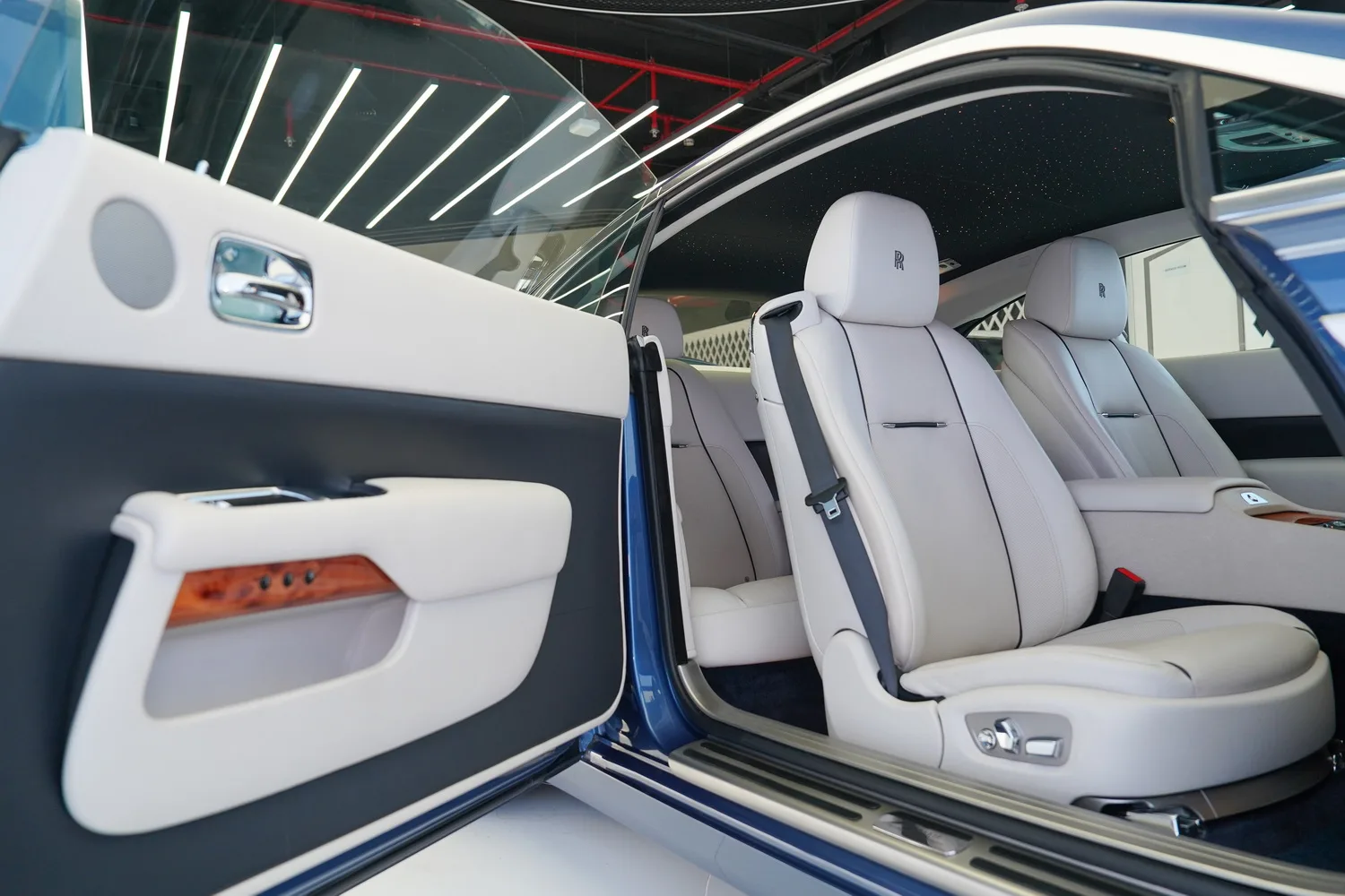 2015 Rolls-Royce Wraith, 10/14