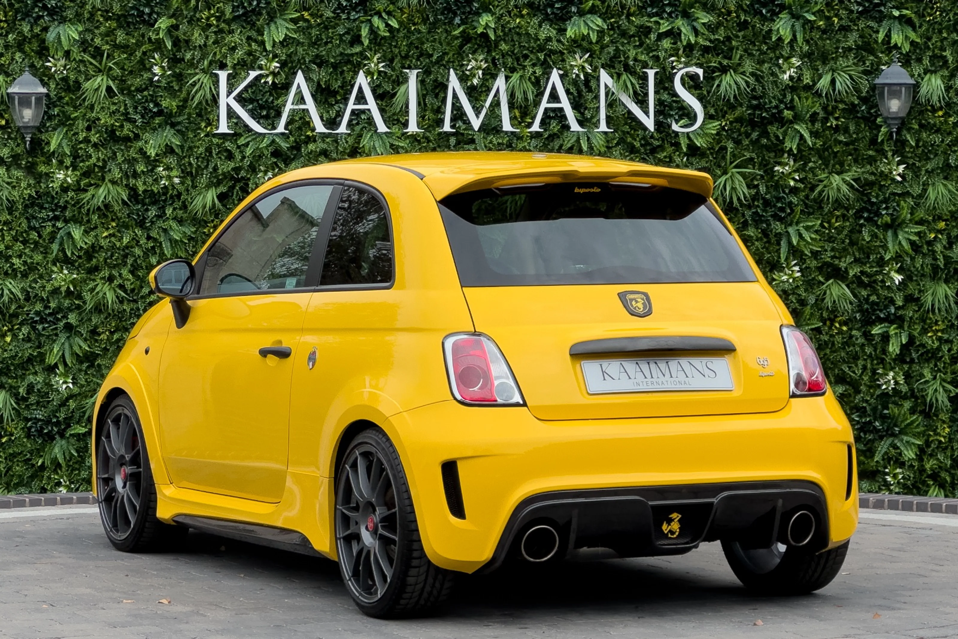 2016 Abarth 695 Biposto Record, 6/30