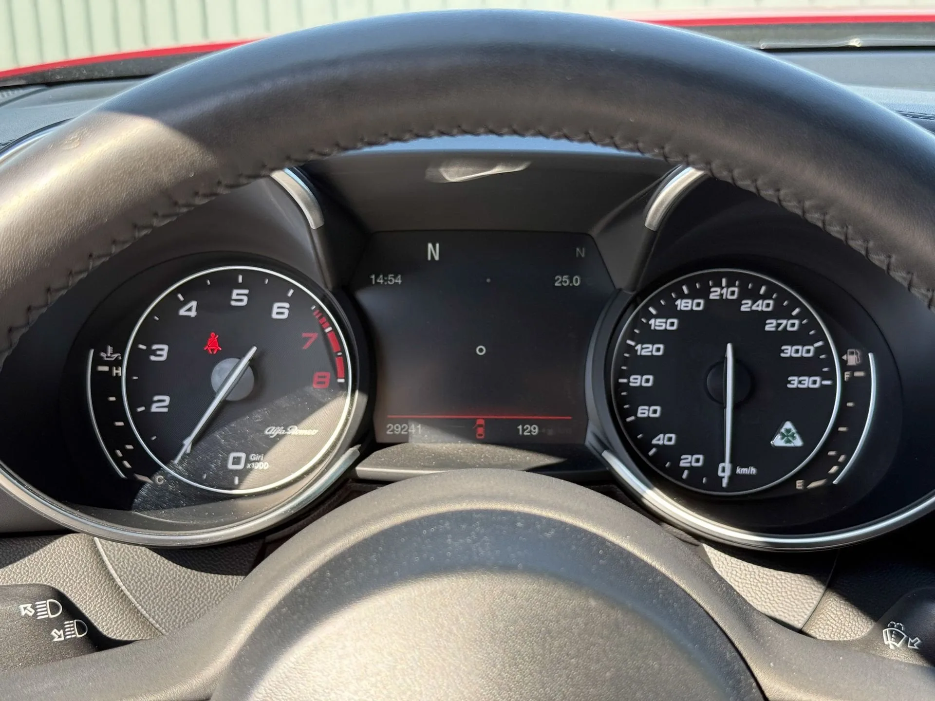 2016 Alfa Romeo Giulia Quadrifoglio, 17/24