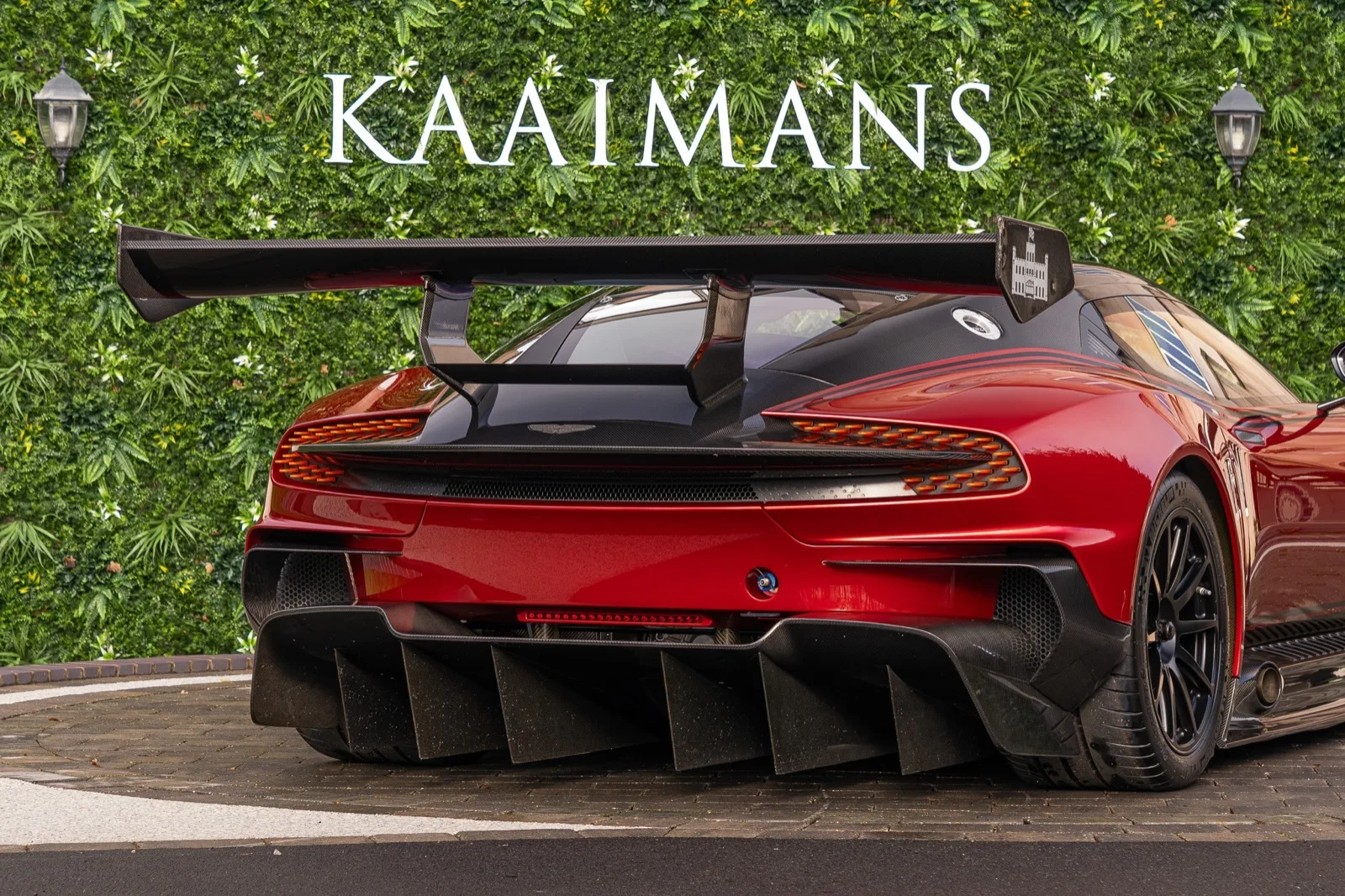 2016 Aston Martin Vulcan, 12/30