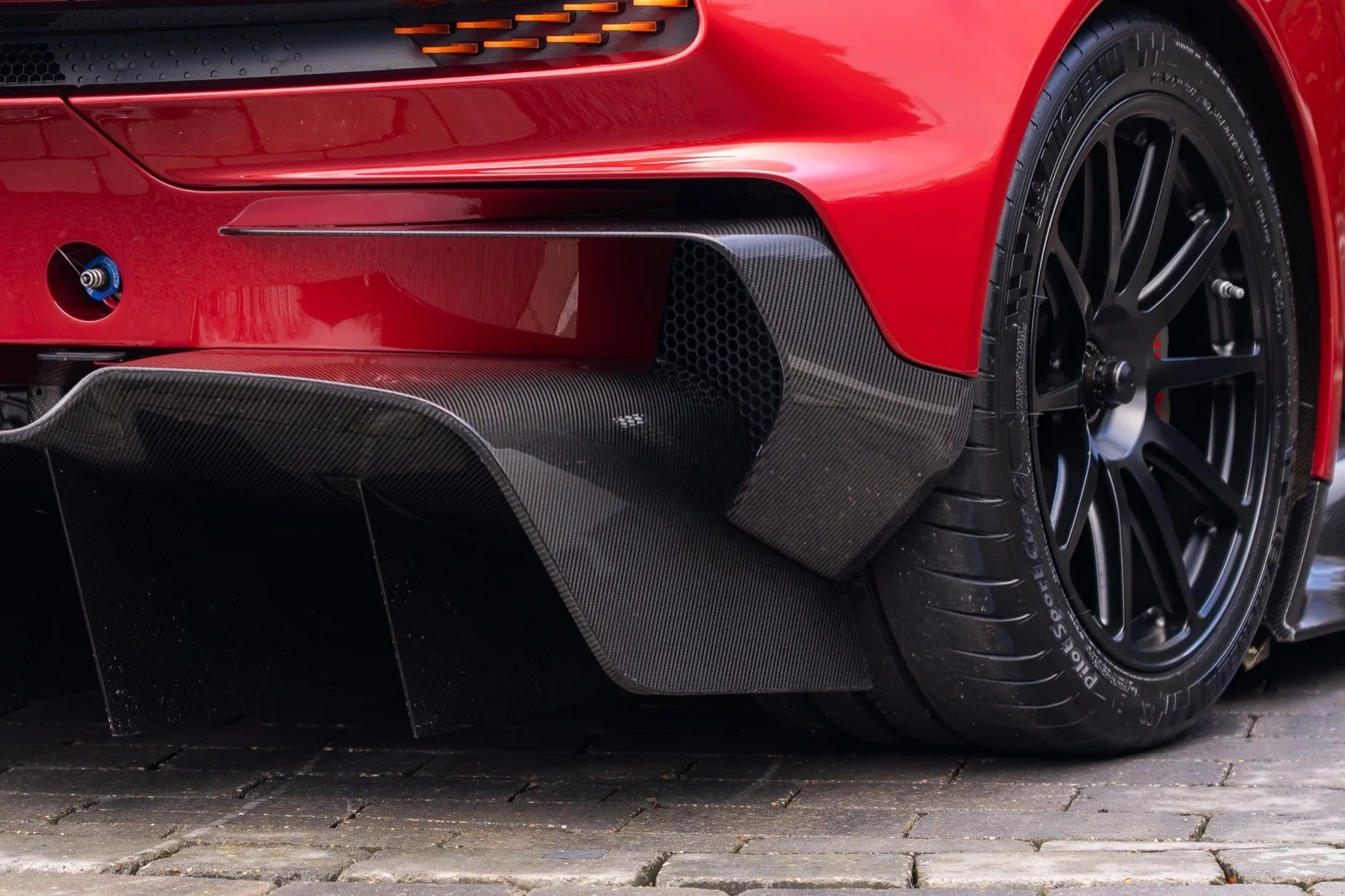 2016 Aston Martin Vulcan, 22/30