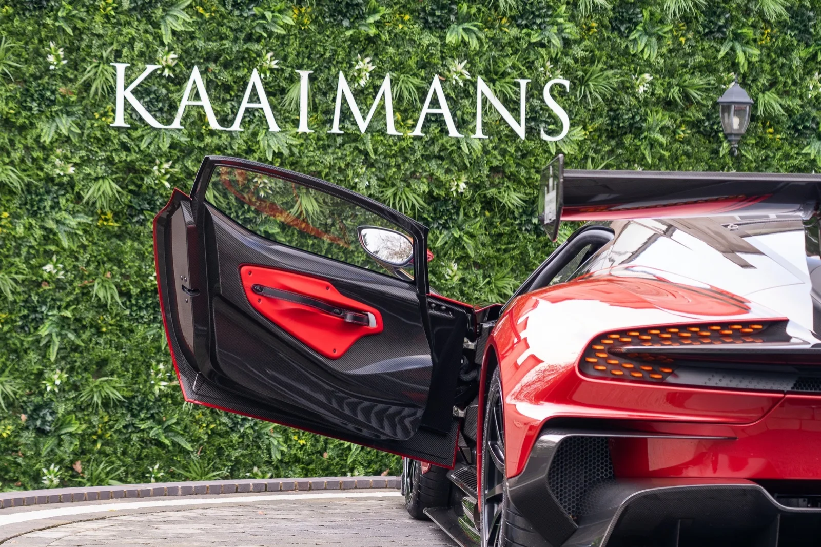 2016 Aston Martin Vulcan, 25/30