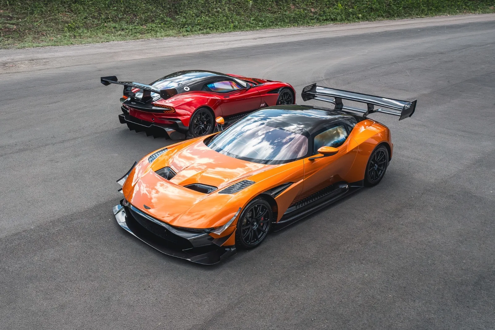 2016 Aston Martin Vulcan AMR Pro, 12/30