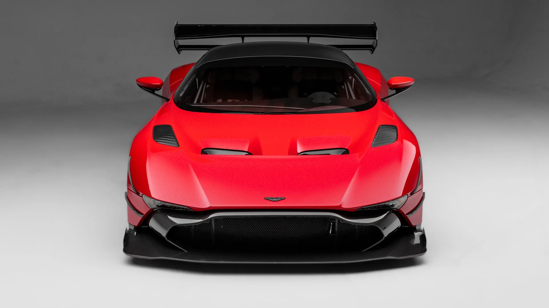 Aston Martin Vulcan de 2016, 5/29