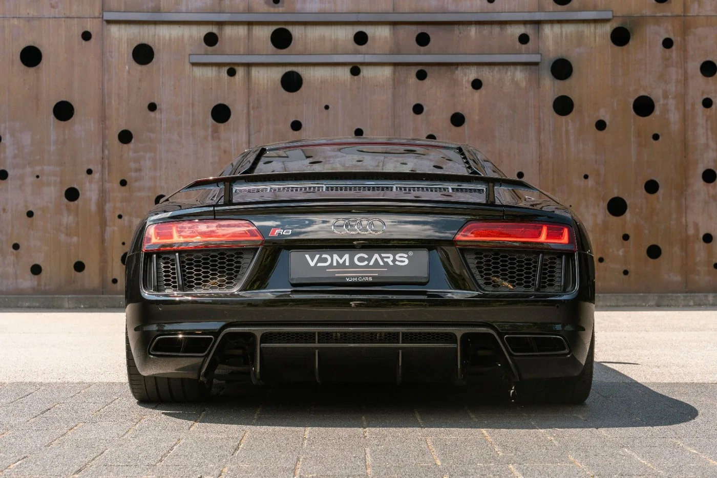 2016 Audi R8 V10 plus quattro angeboten von einem Supersportwagenhändler in Gronau, Deutschland, Foto 5 von 25