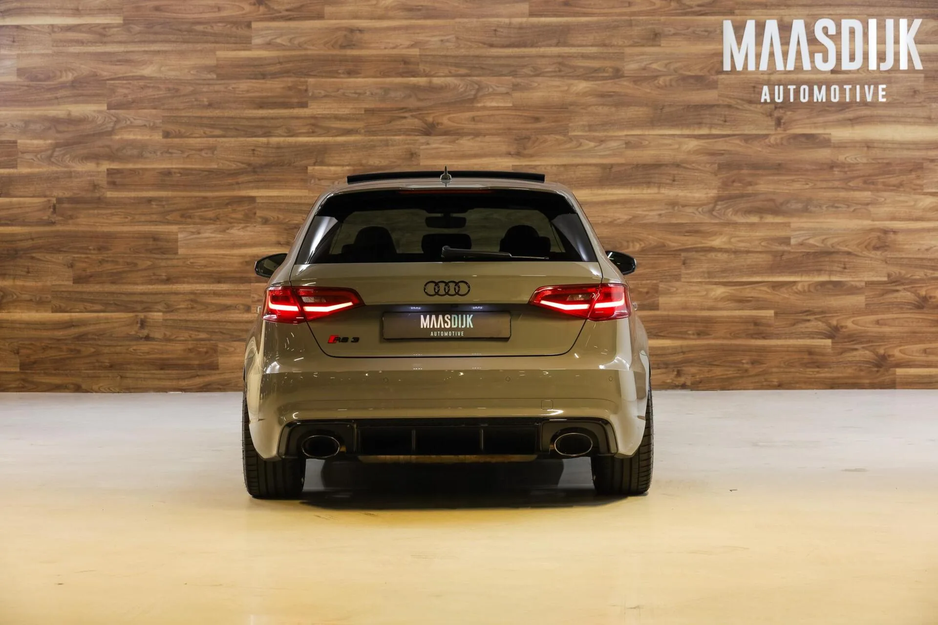2016 Audi RS3 Sportback, 8/30