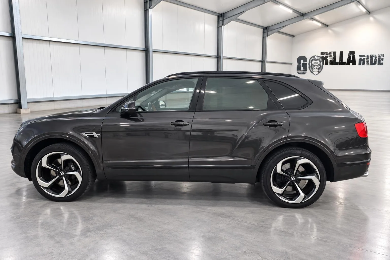 2016 Bentley Bentayga First Edition, 7/30