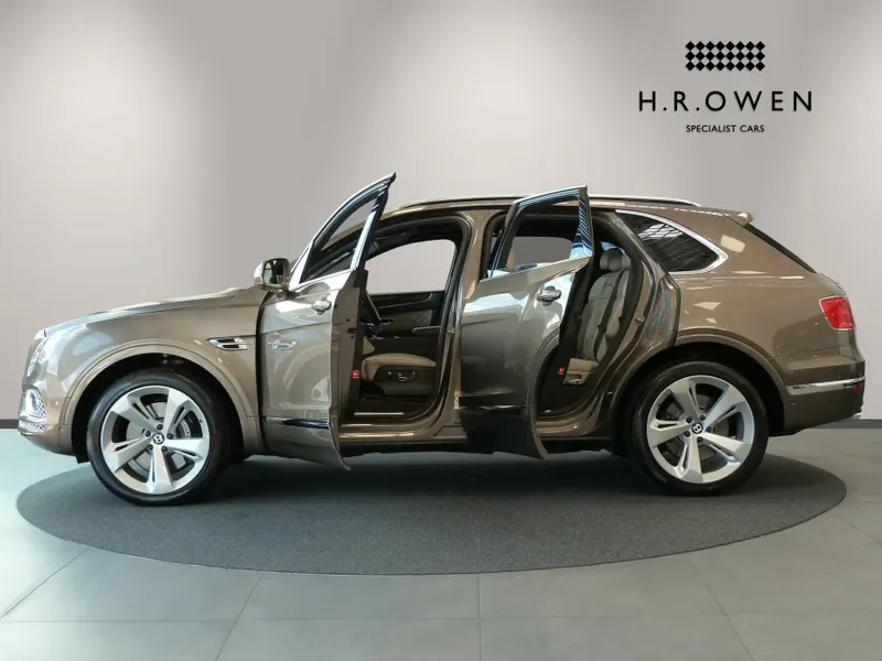 2016 Bentley Bentayga, 8/30