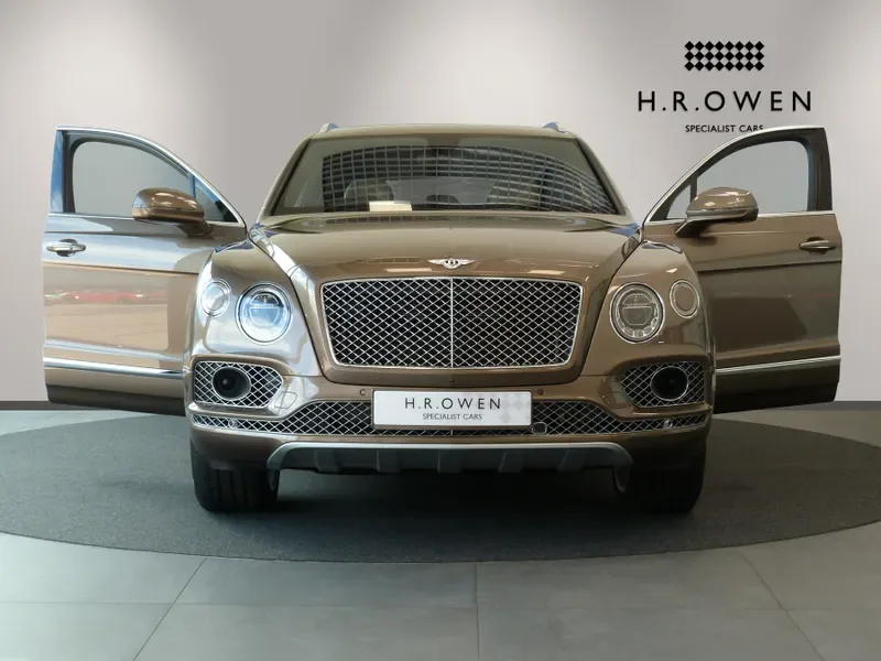 2016 Bentley Bentayga, 10/30