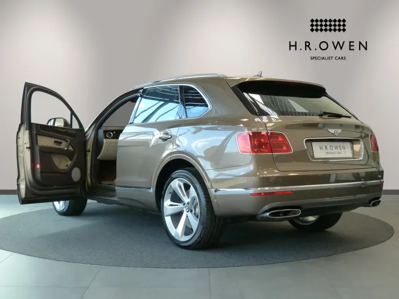 2016 Bentley Bentayga, 15/30
