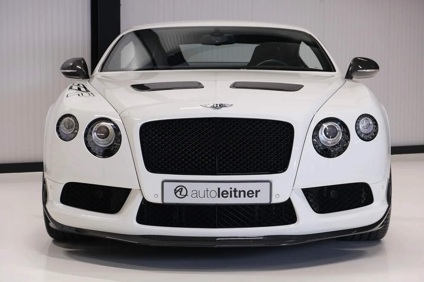 2016 Bentley Continental GT3-R proposée par un négociant en voitures de collection à Alkmaar, Pays-Bas, photo 5 sur 25