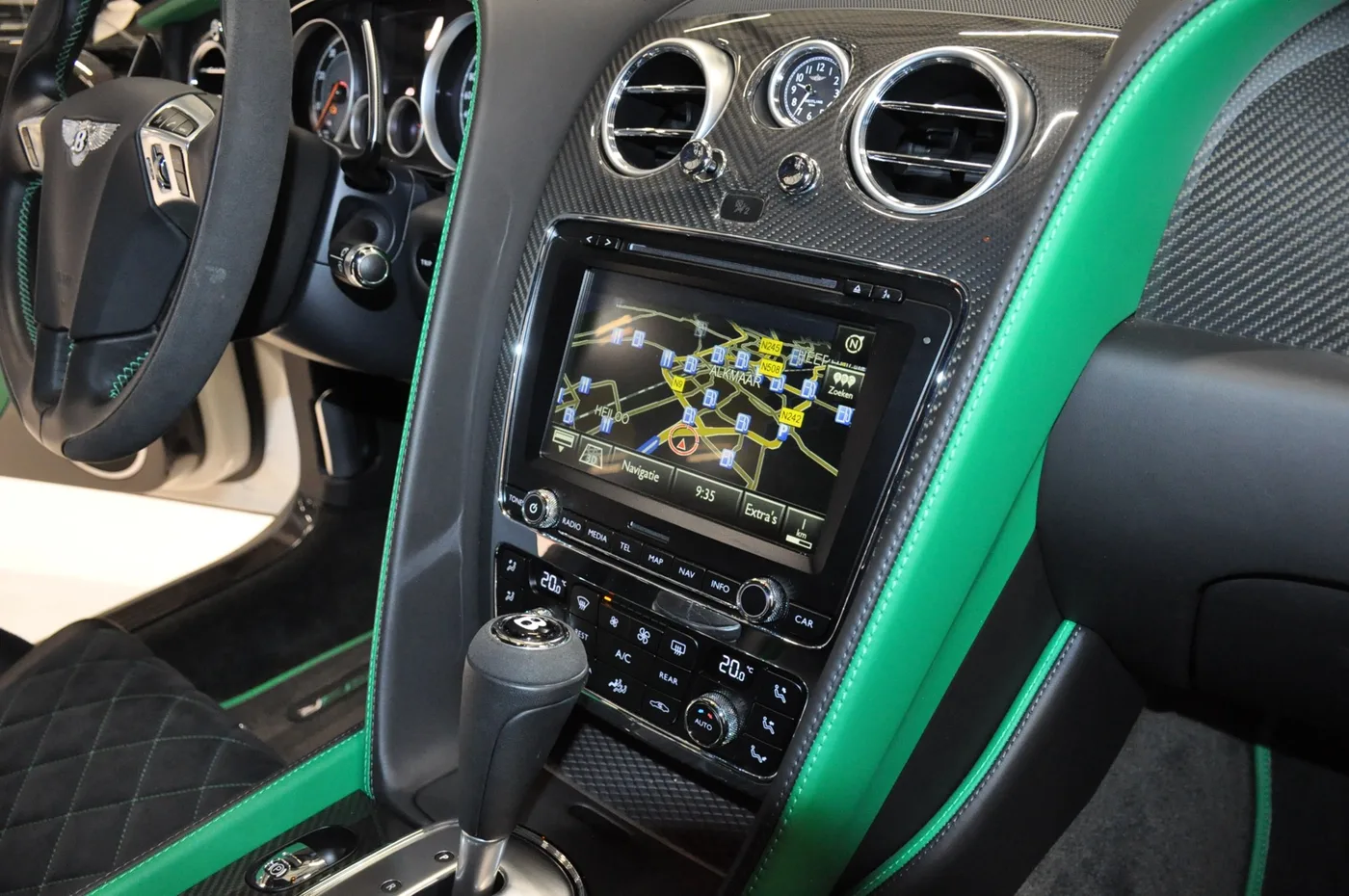 2016 Bentley Continental GT3-R proposée par un négociant en voitures de collection à Alkmaar, Pays-Bas, photo 10 sur 25