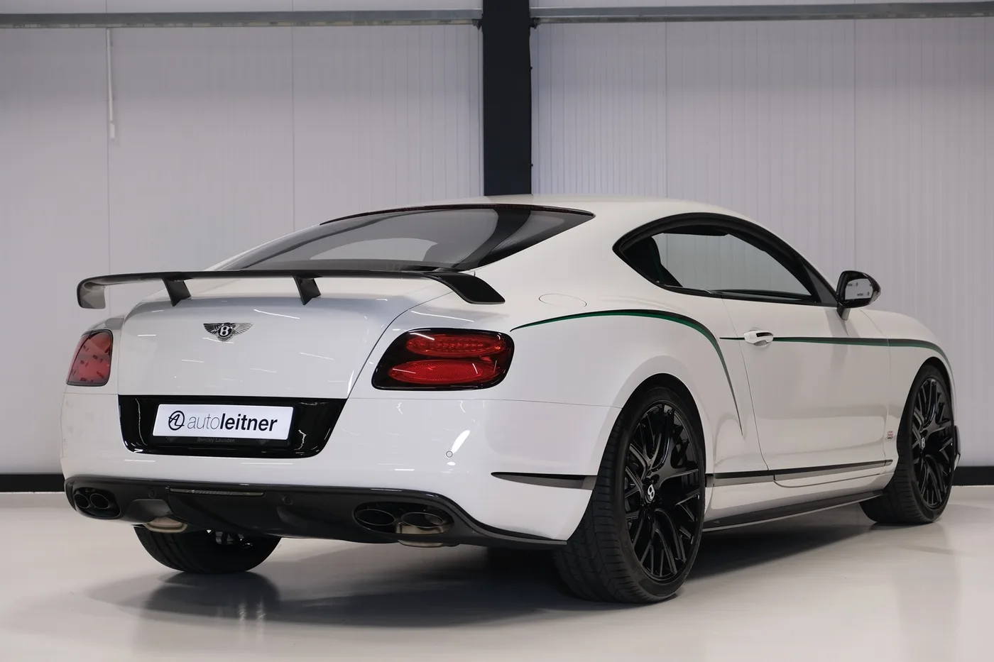 2016 Bentley Continental GT3-R proposée par un négociant en voitures de collection à Alkmaar, Pays-Bas, photo 19 sur 25