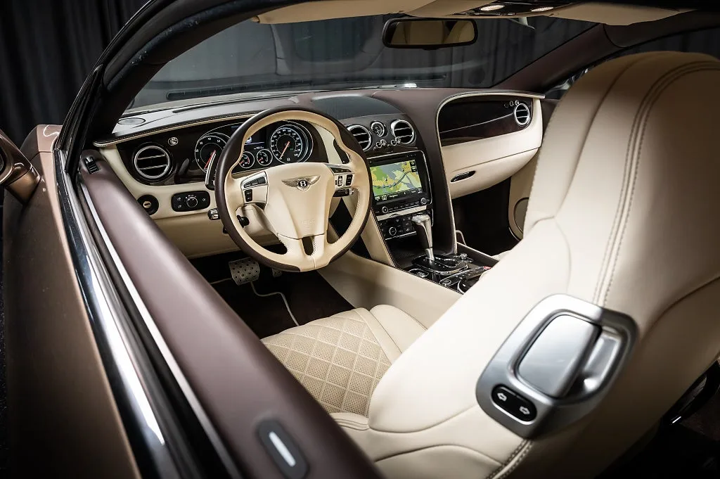 2016 Bentley Continental GT V8, 23/30