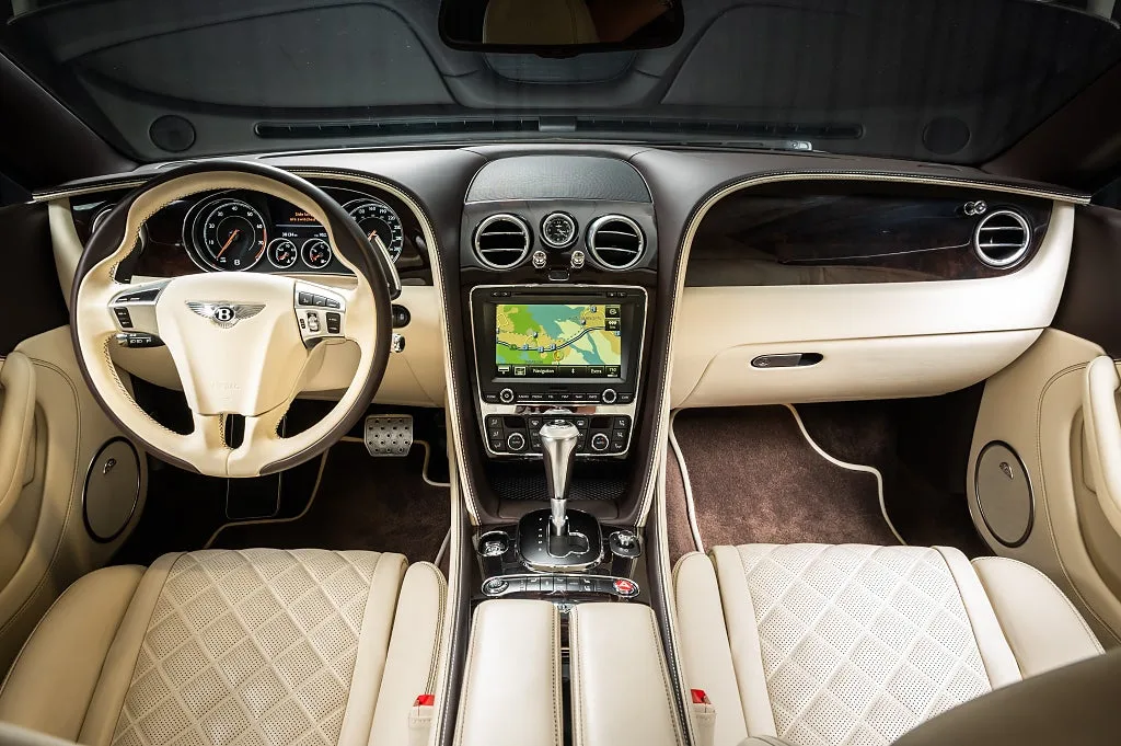 2016 Bentley Continental GT V8, 27/30