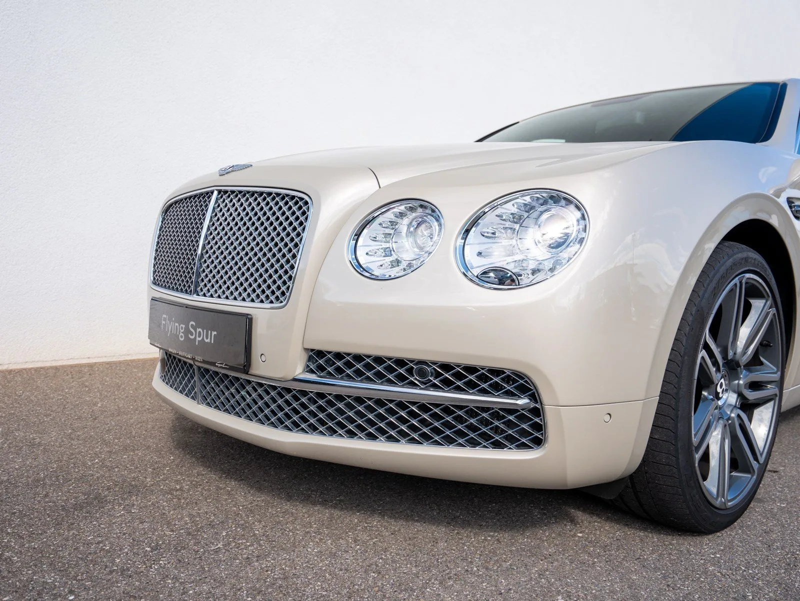 2016 Bentley Flying Spur W12, 11/30