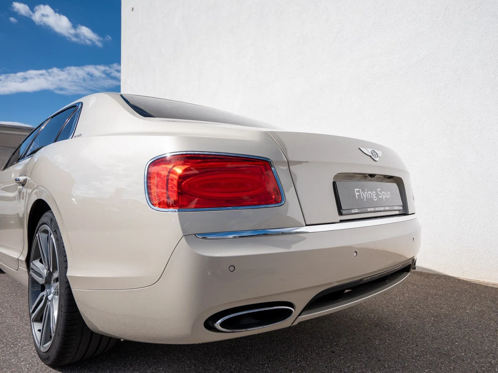 2016 Bentley Flying Spur W12, 17/30