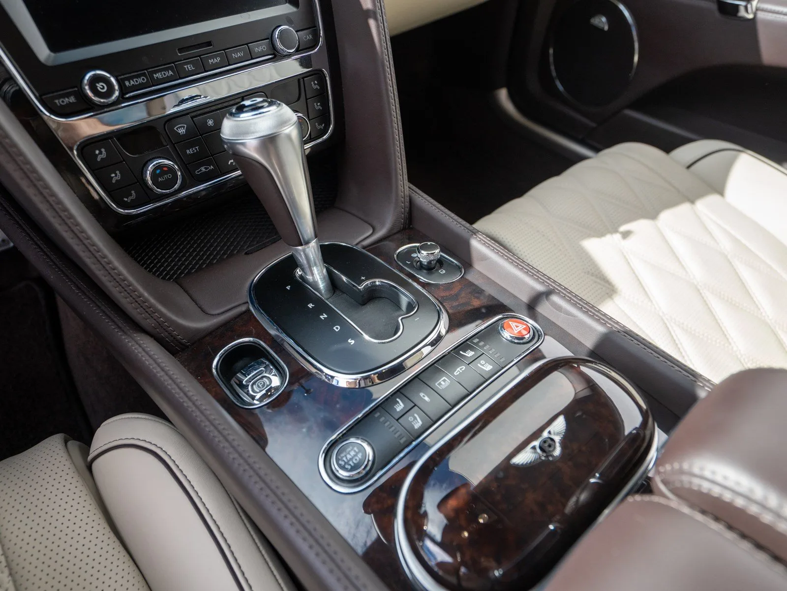 2016 Bentley Flying Spur W12, 30/30