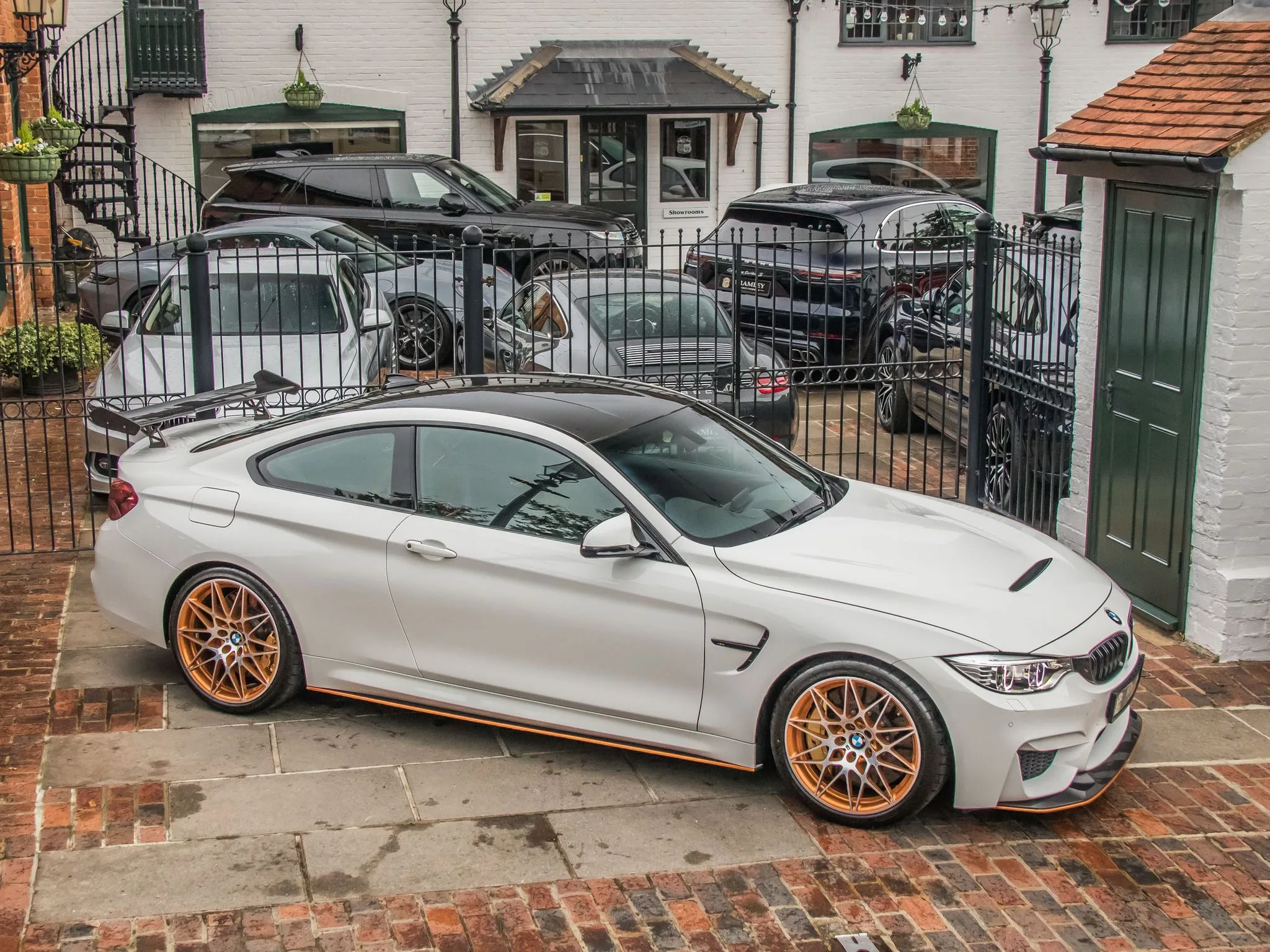 2016 BMW M4 GTS, 9/24