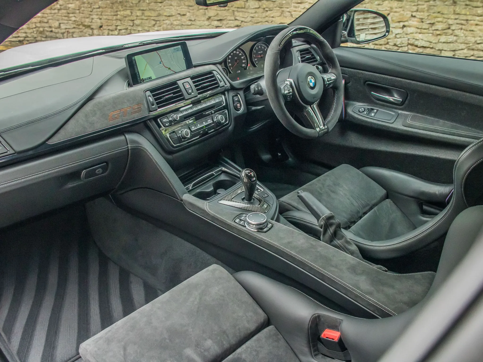 2016 BMW M4 GTS, 23/24