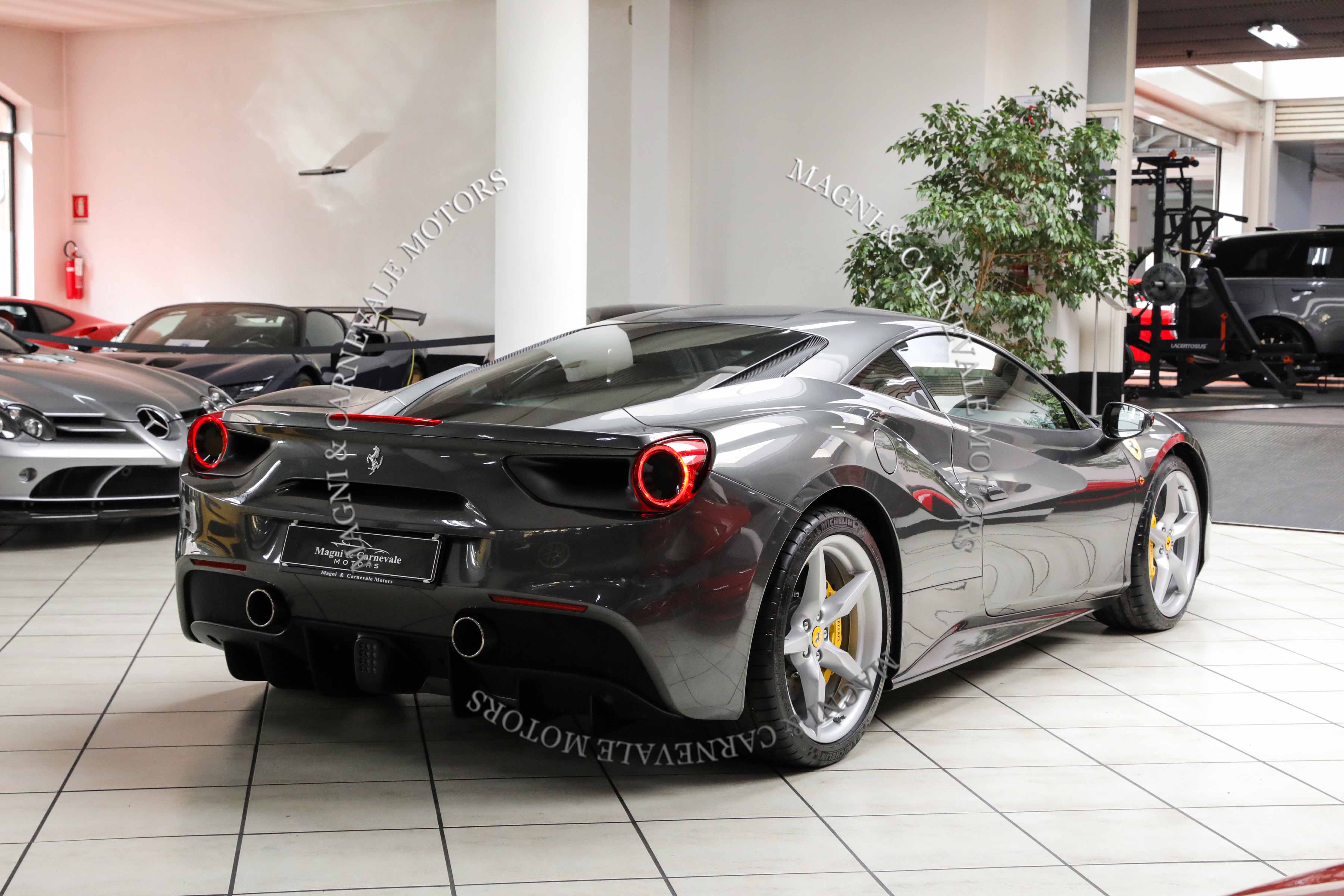 2016 Ferrari 488 GTB offered by a specialist dealer in Milan, Italy, photo 12 of 20