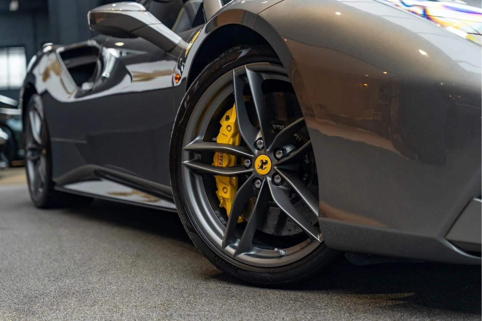 2016 Ferrari 488 Spider, 12/30
