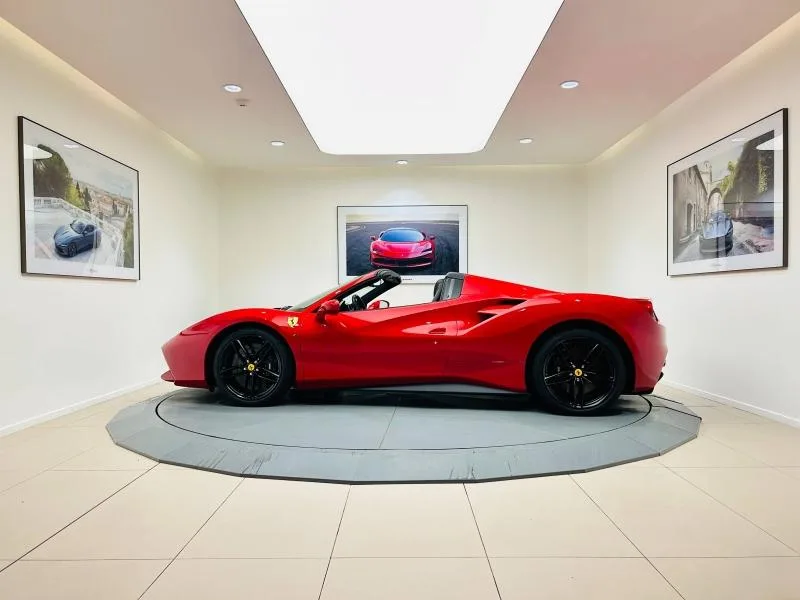 2016 Ferrari 488 Spider, 5/20