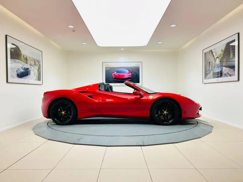 2016 Ferrari 488 Spider, 9/20