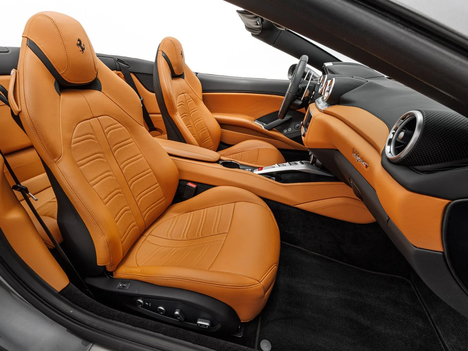 2016 Ferrari California T, 18/27