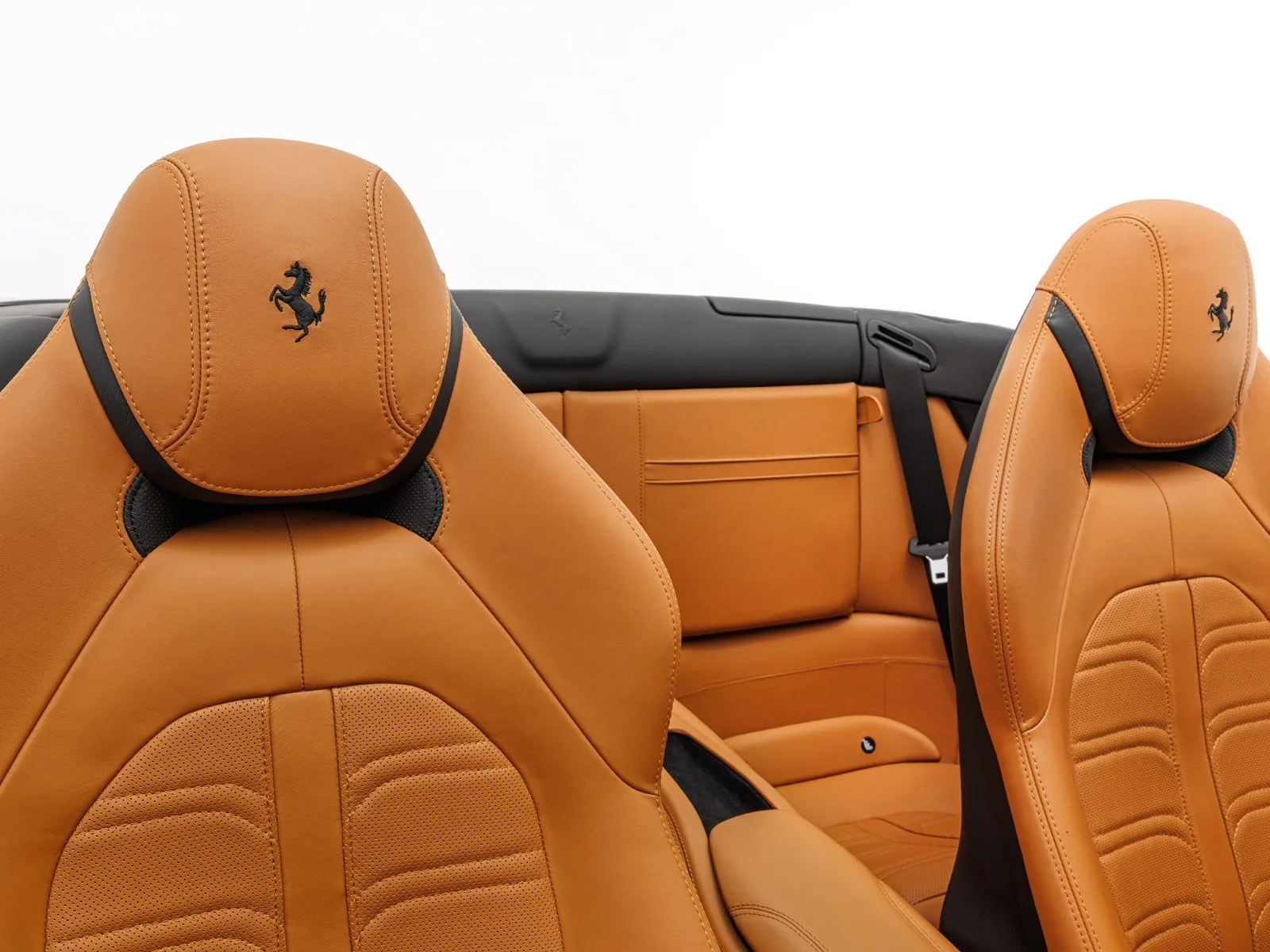 2016 Ferrari California T, 19/27