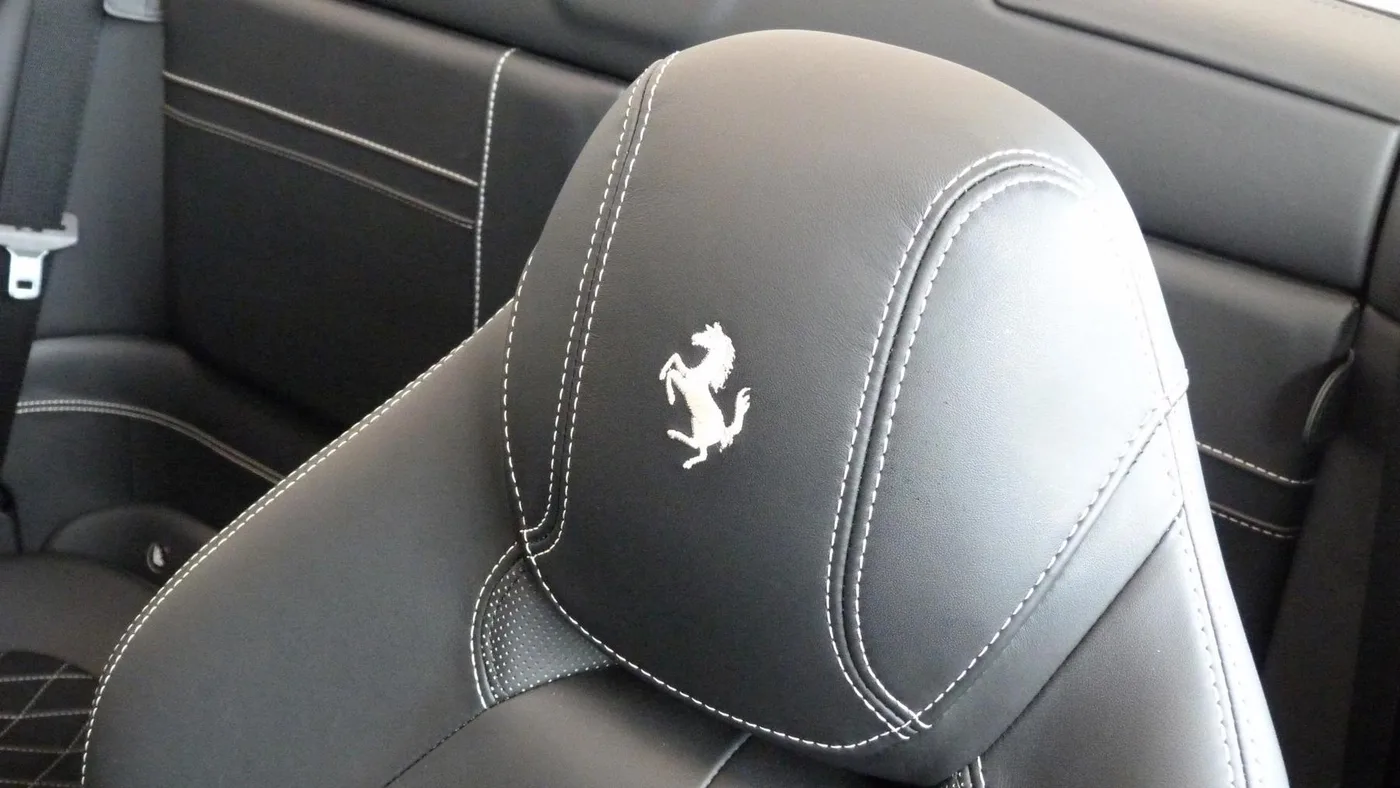 2016 Ferrari California T offered by a franchised dealer group in Cheltenham, United Kingdom, photo 20 of 25