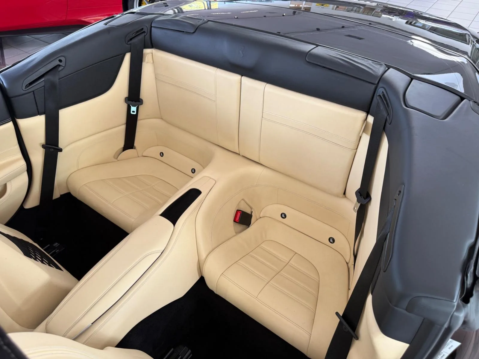 2016 Ferrari California T, 16/19