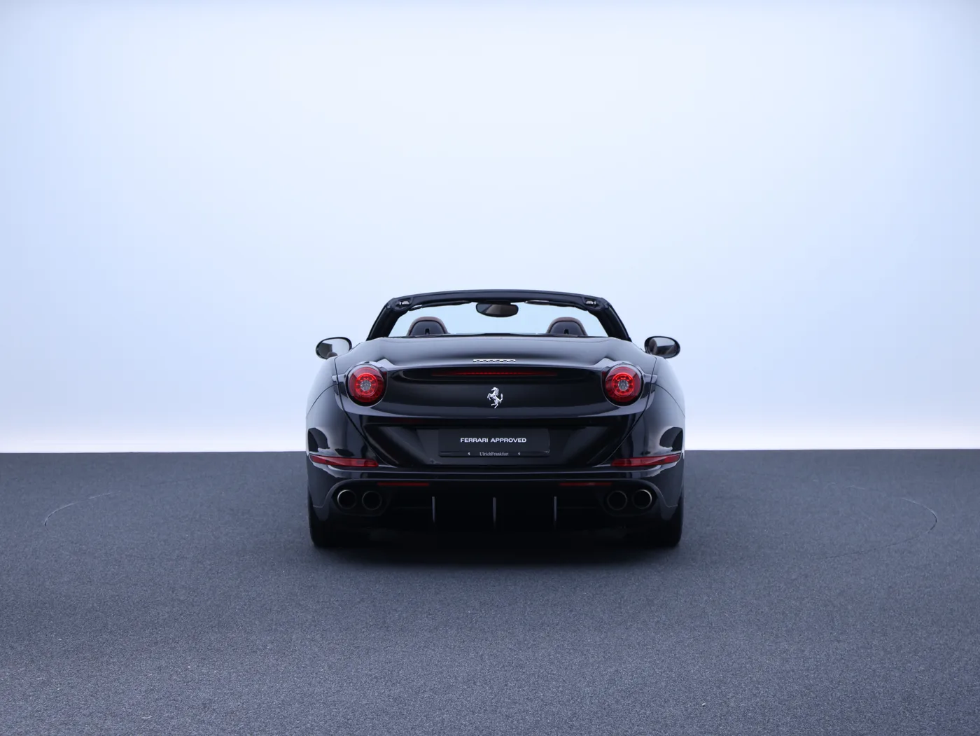 2016 Ferrari California T proposée par un concessionnaire spécialisé à Frankfurt am Main, Allemagne, photo 4 sur 15