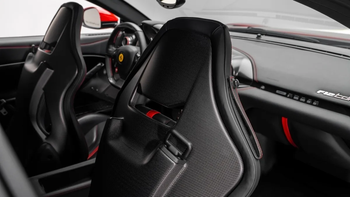 2016 Ferrari F12tdf, 30/30