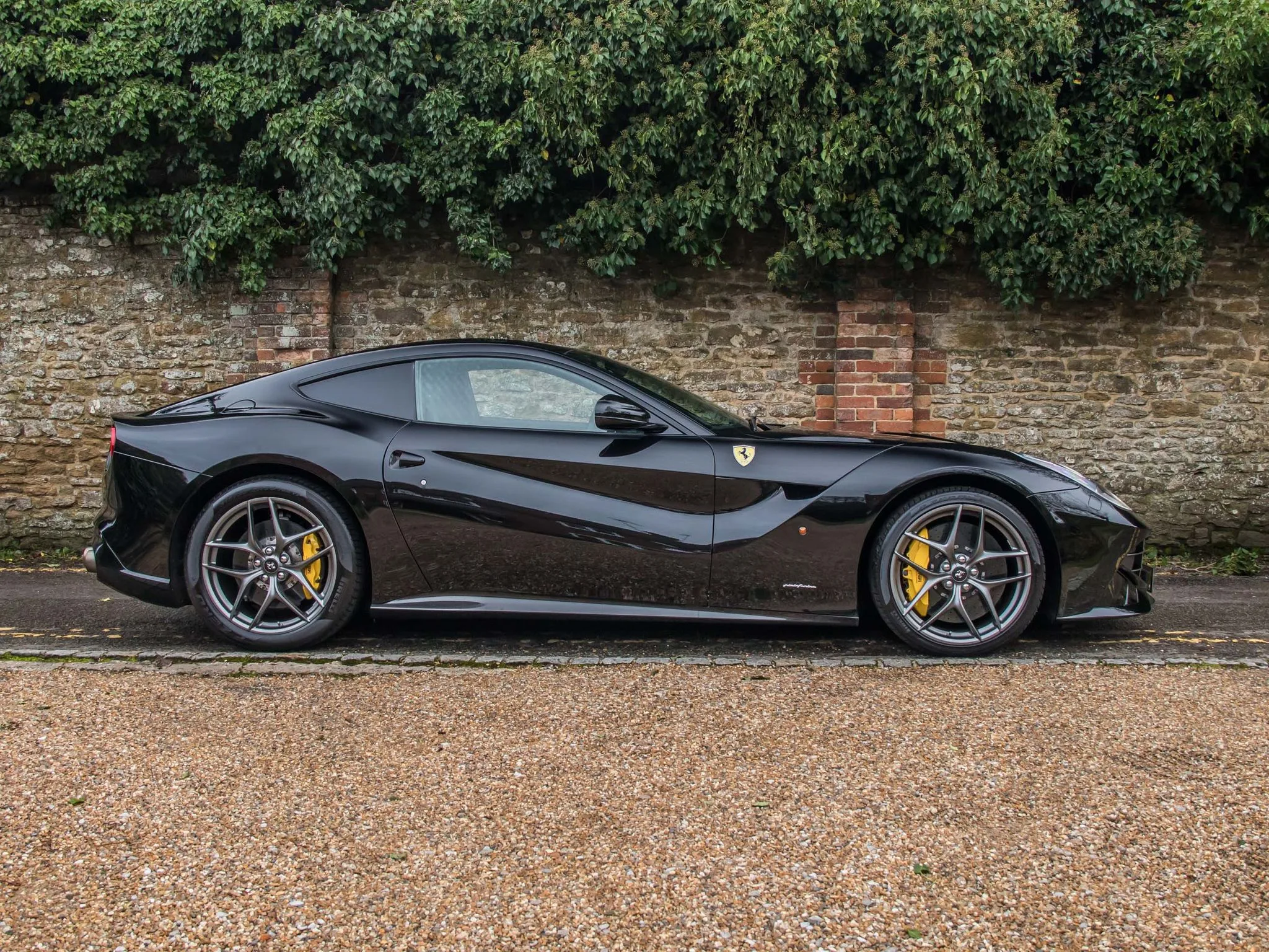 2016 Ferrari F12berlinetta, 3/23