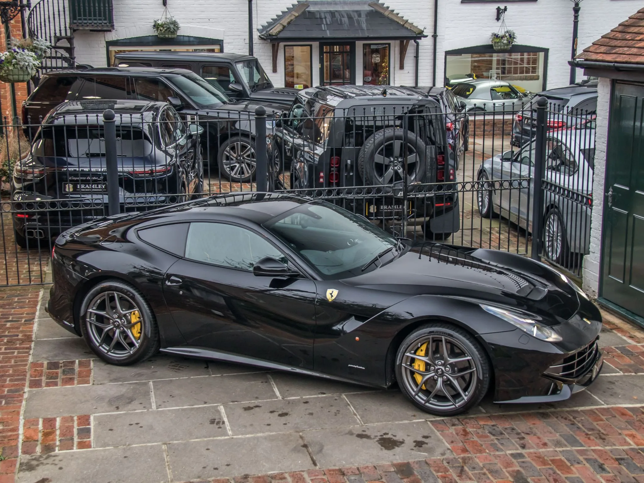 2016 Ferrari F12berlinetta, 10/23