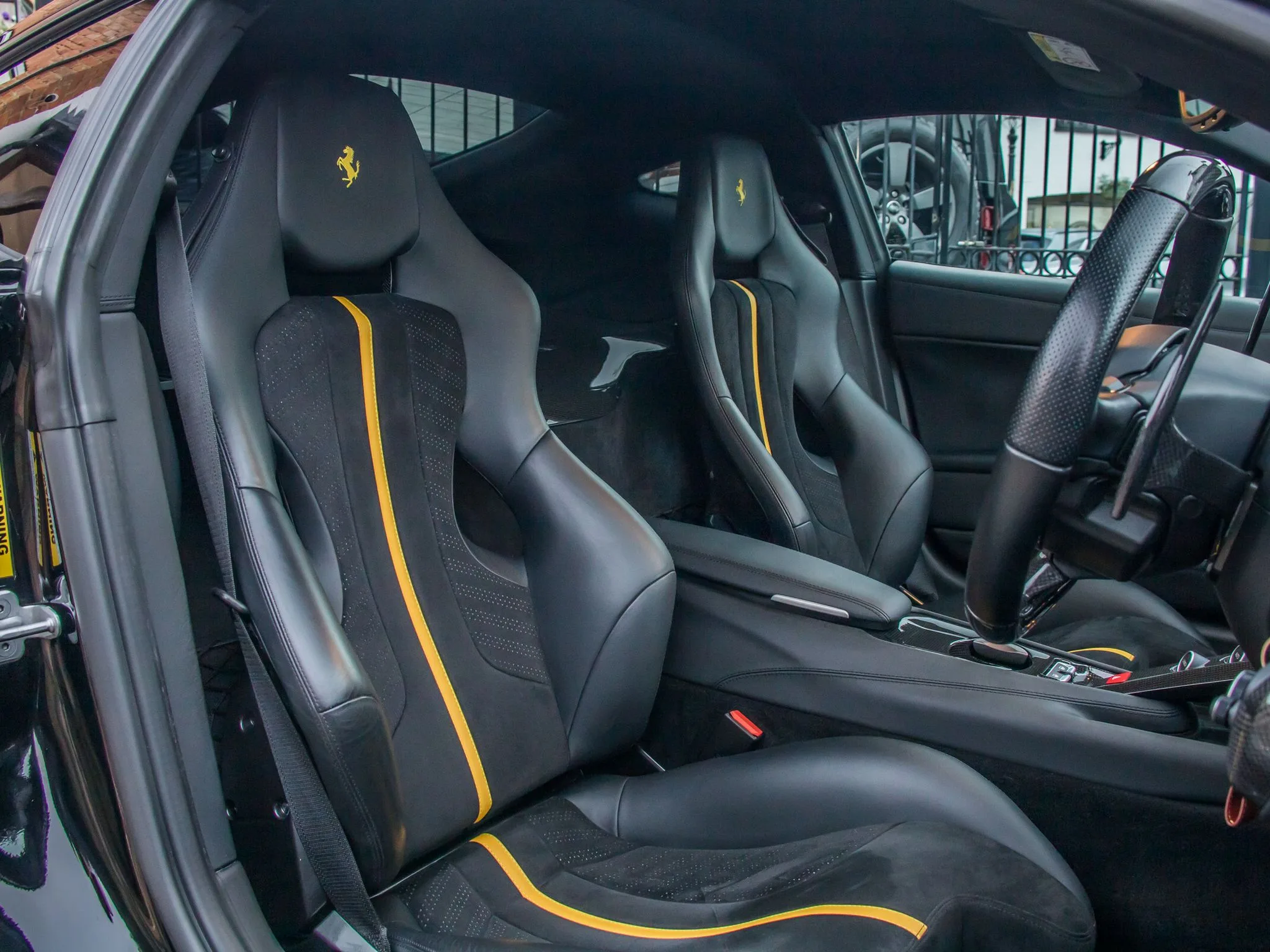 2016 Ferrari F12berlinetta, 15/23