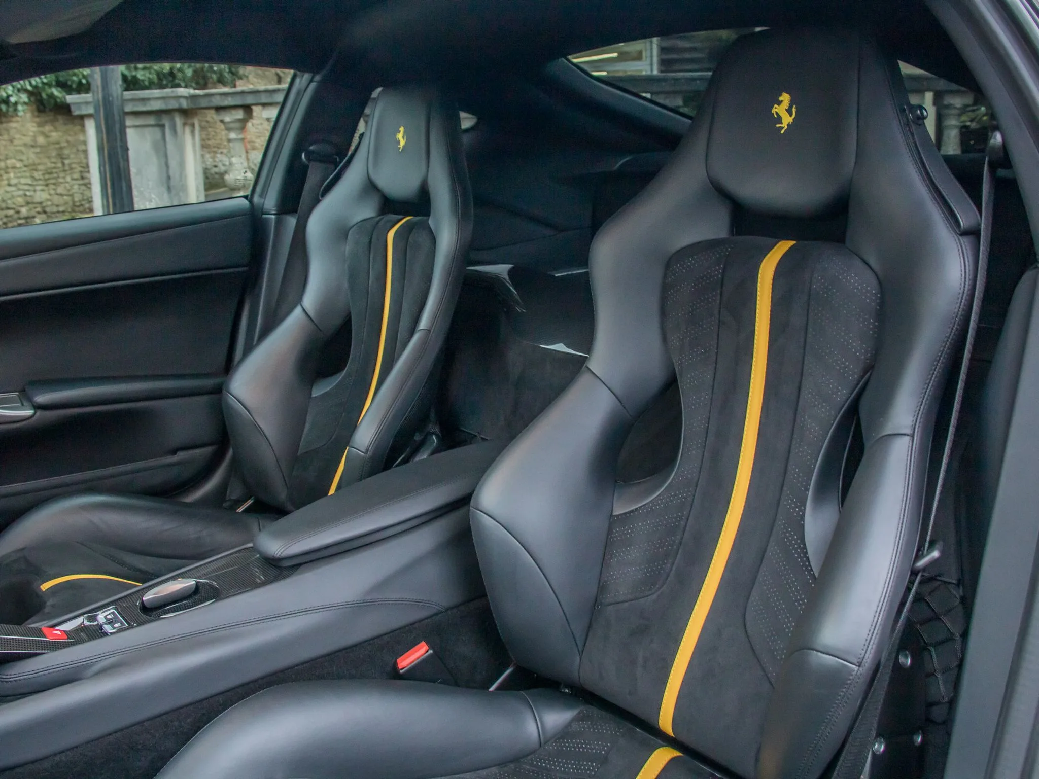 2016 Ferrari F12berlinetta, 18/23