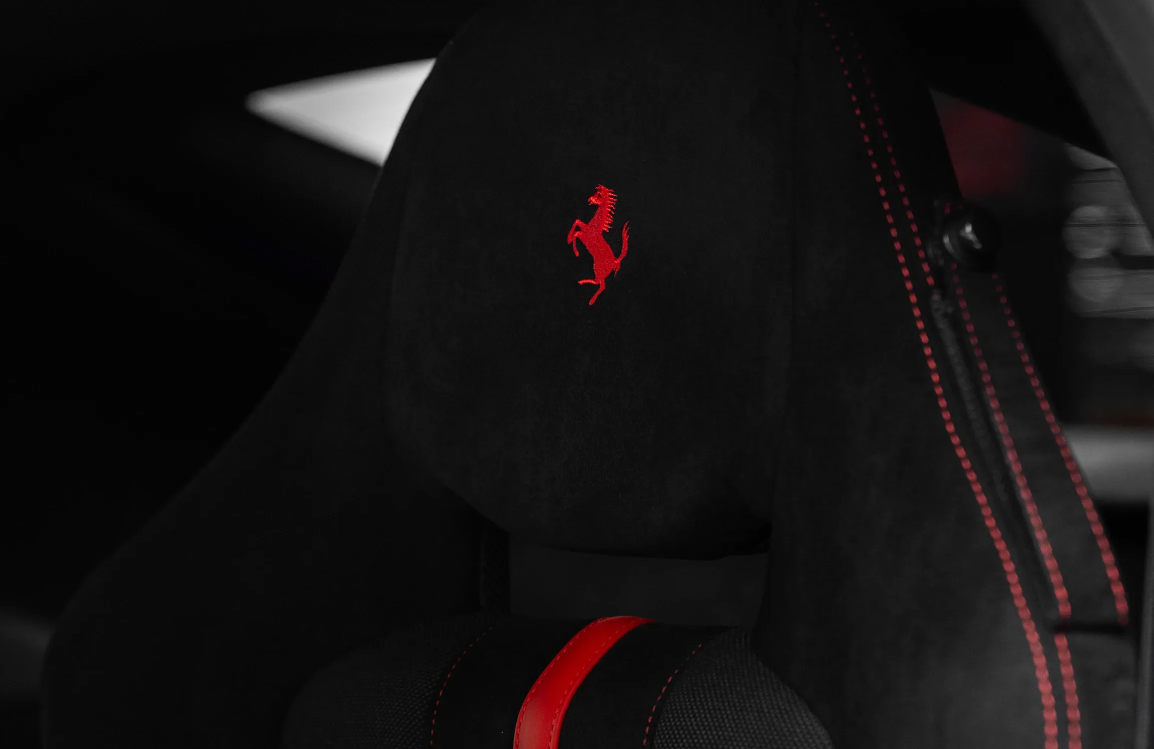 2016 Ferrari F12tdf, 13/30