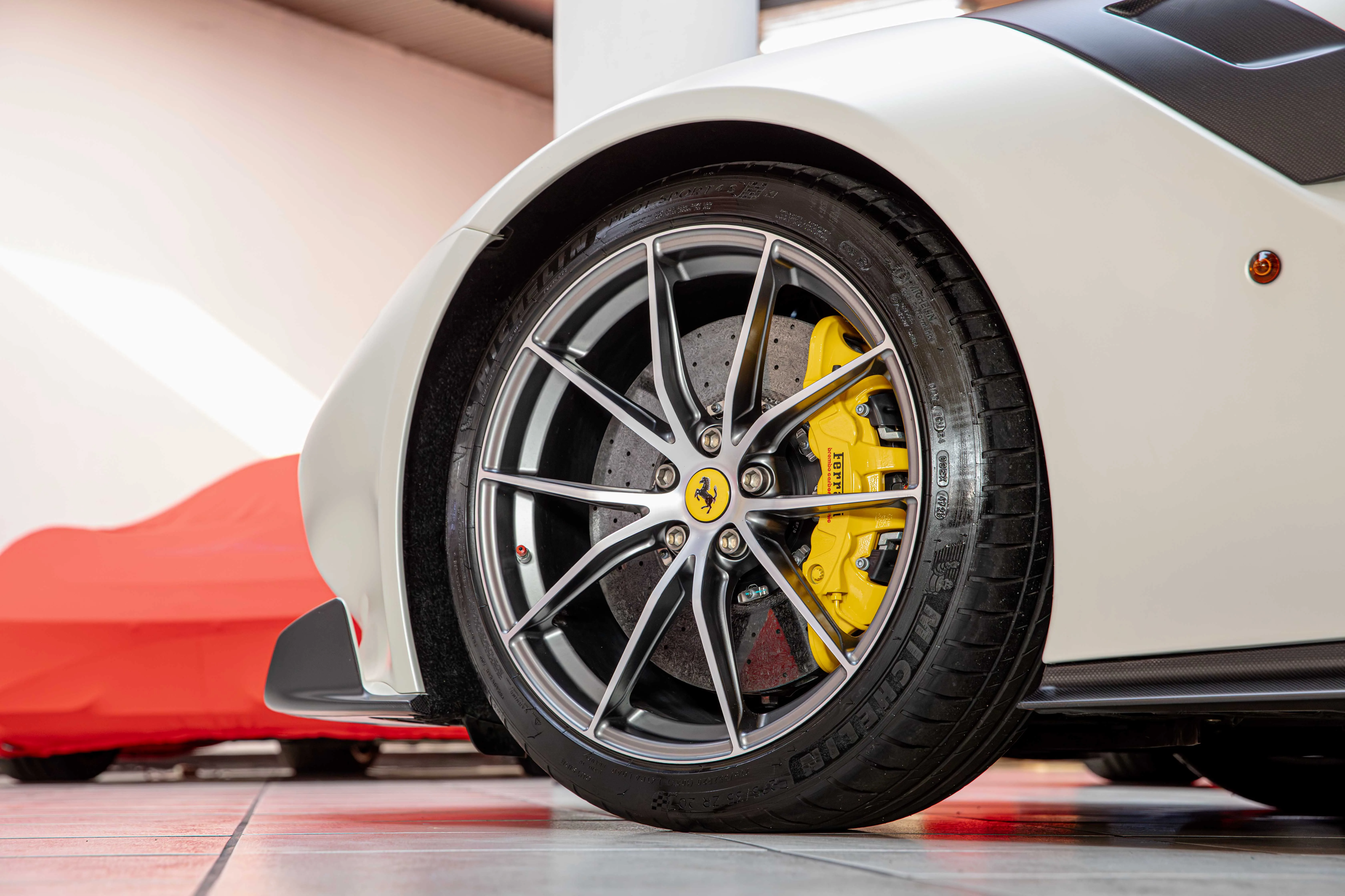 2016 Ferrari F12tdf, 21/30