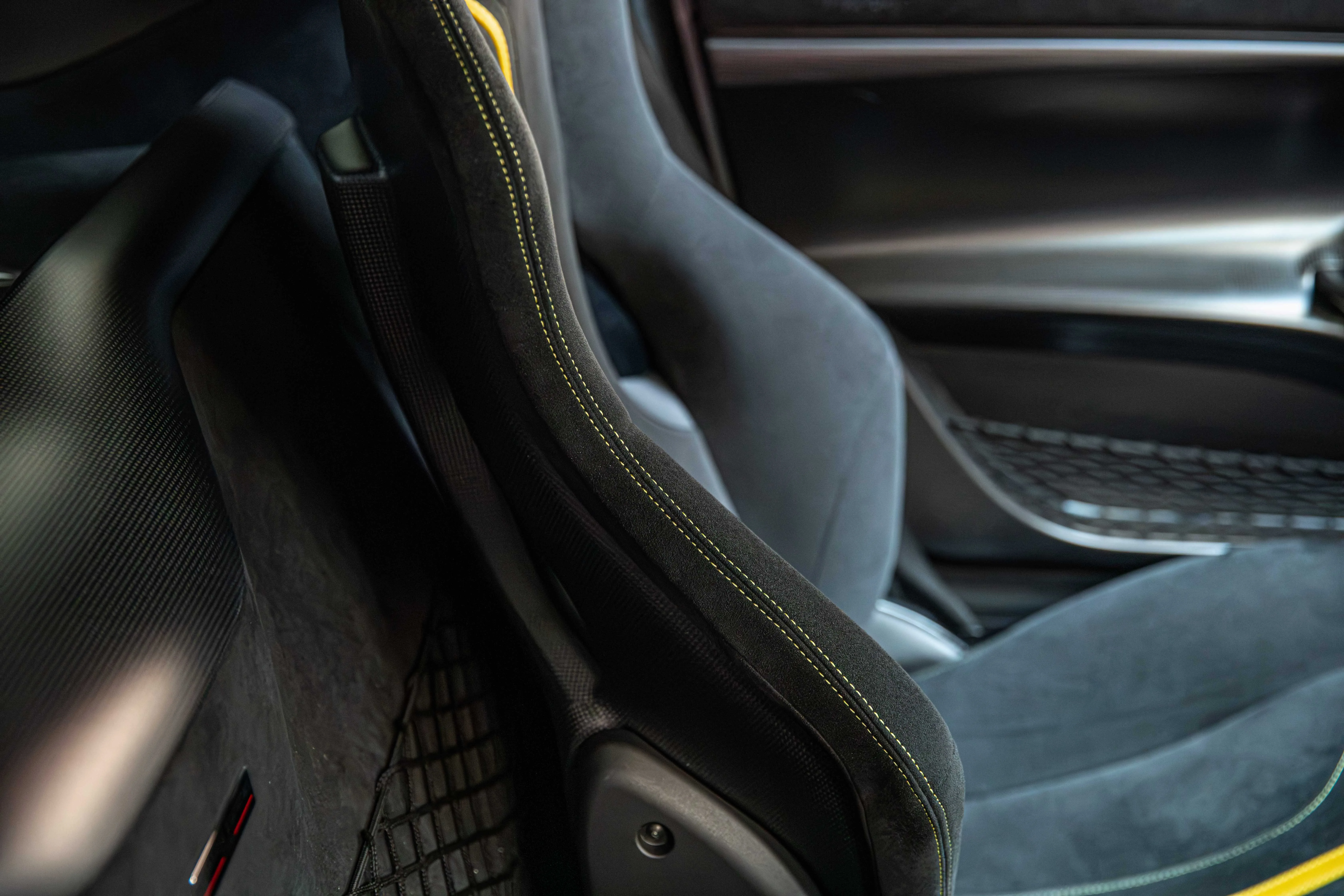 2016 Ferrari F12tdf, 28/30